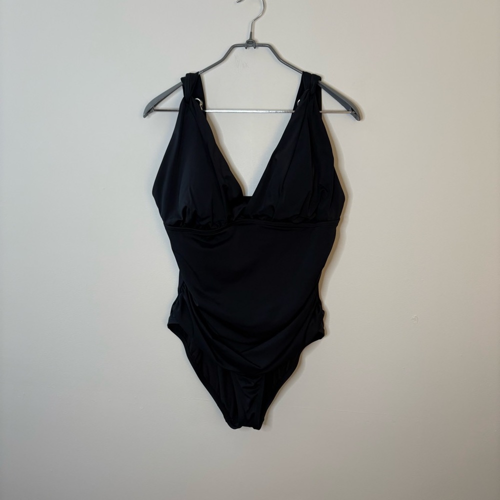 Time and Tru Black Womens One Piece Swimsuit with Plunging V-Neck 16W